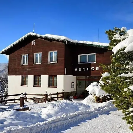 Venuse 3*
