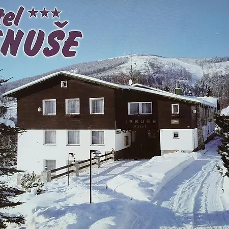 Venuse 3*
